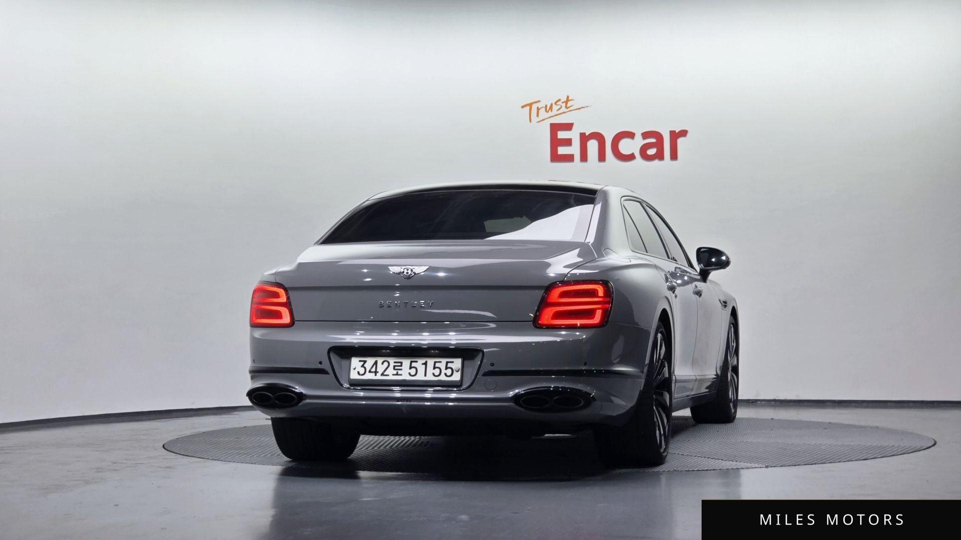Bentley 플라잉스퍼 2021 — миниатюра 3