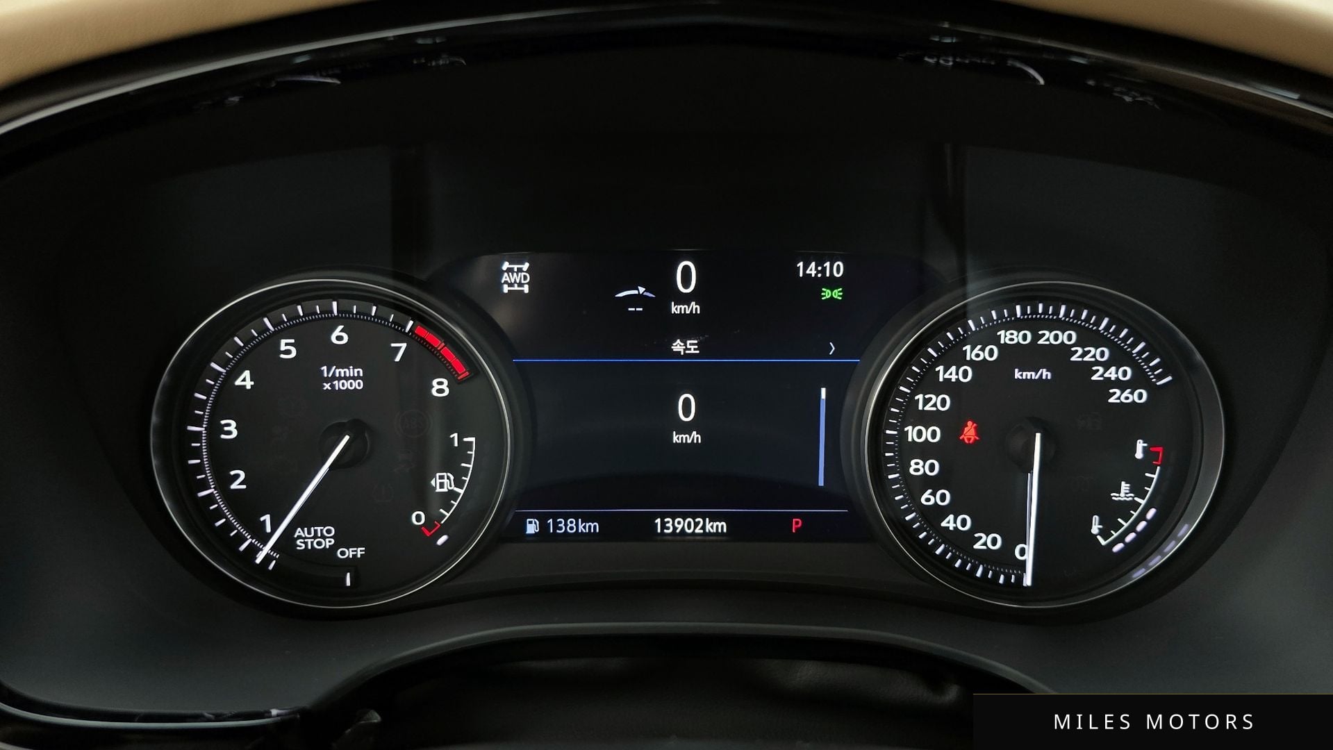 Cadillac XT6 2024 — миниатюра 8