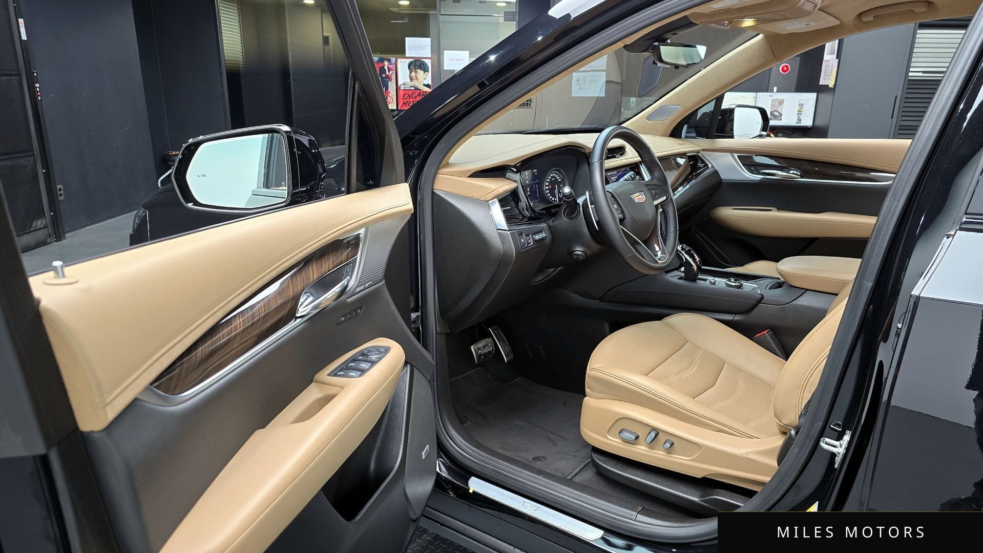 Cadillac XT6 2024 — миниатюра 11