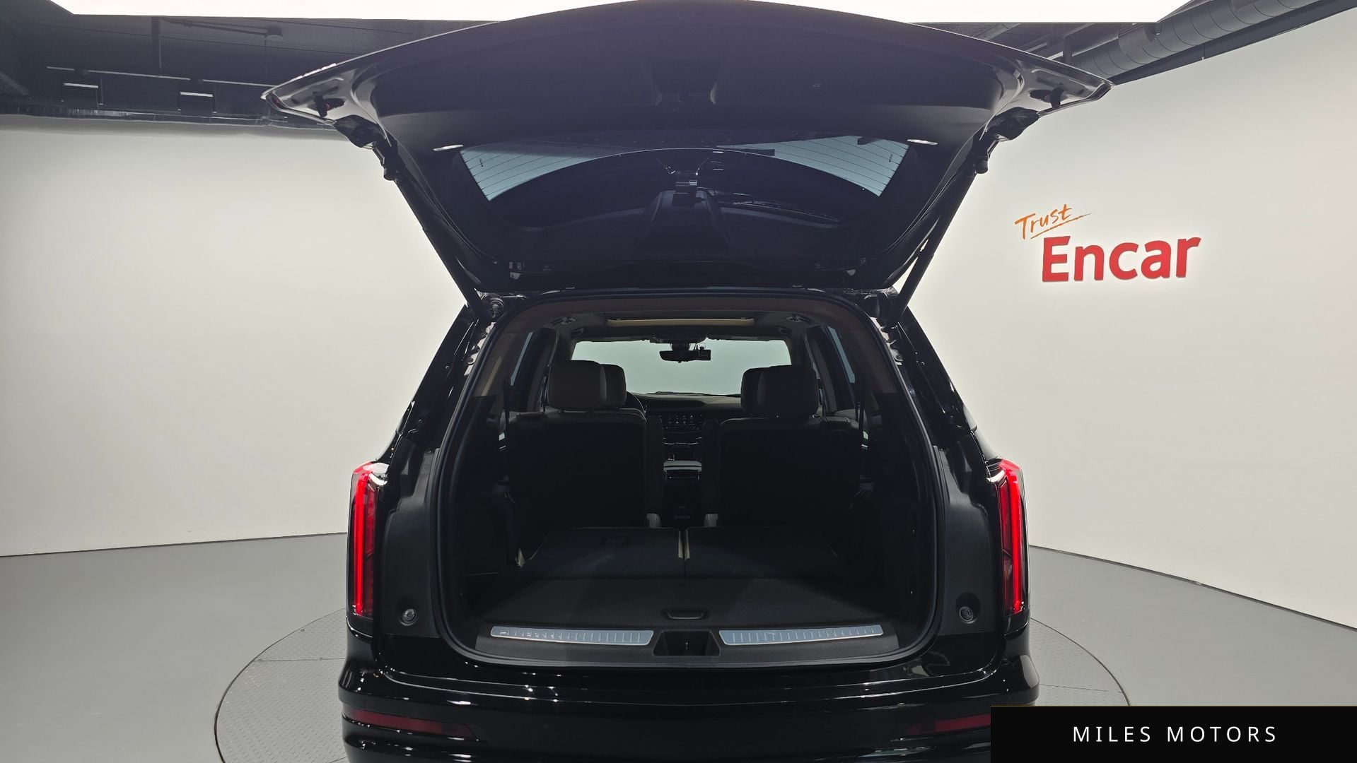 Cadillac XT6 2024 — миниатюра 20