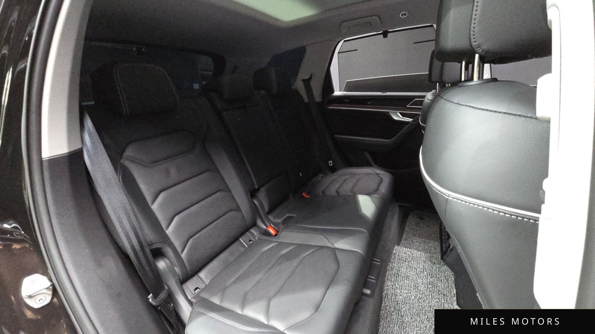 Volkswagen Touareg 2024 — миниатюра 12