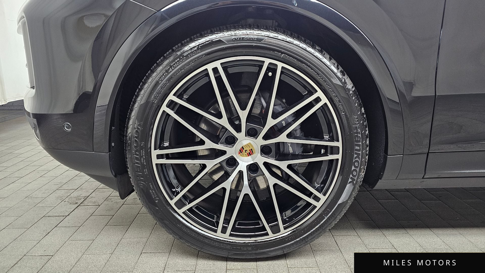 Porsche Cayenne 2024 — миниатюра 5