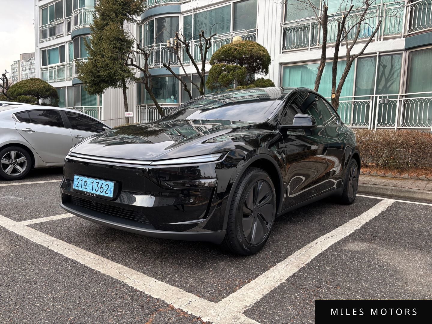 Tesla Model Y 2026 — миниатюра 3