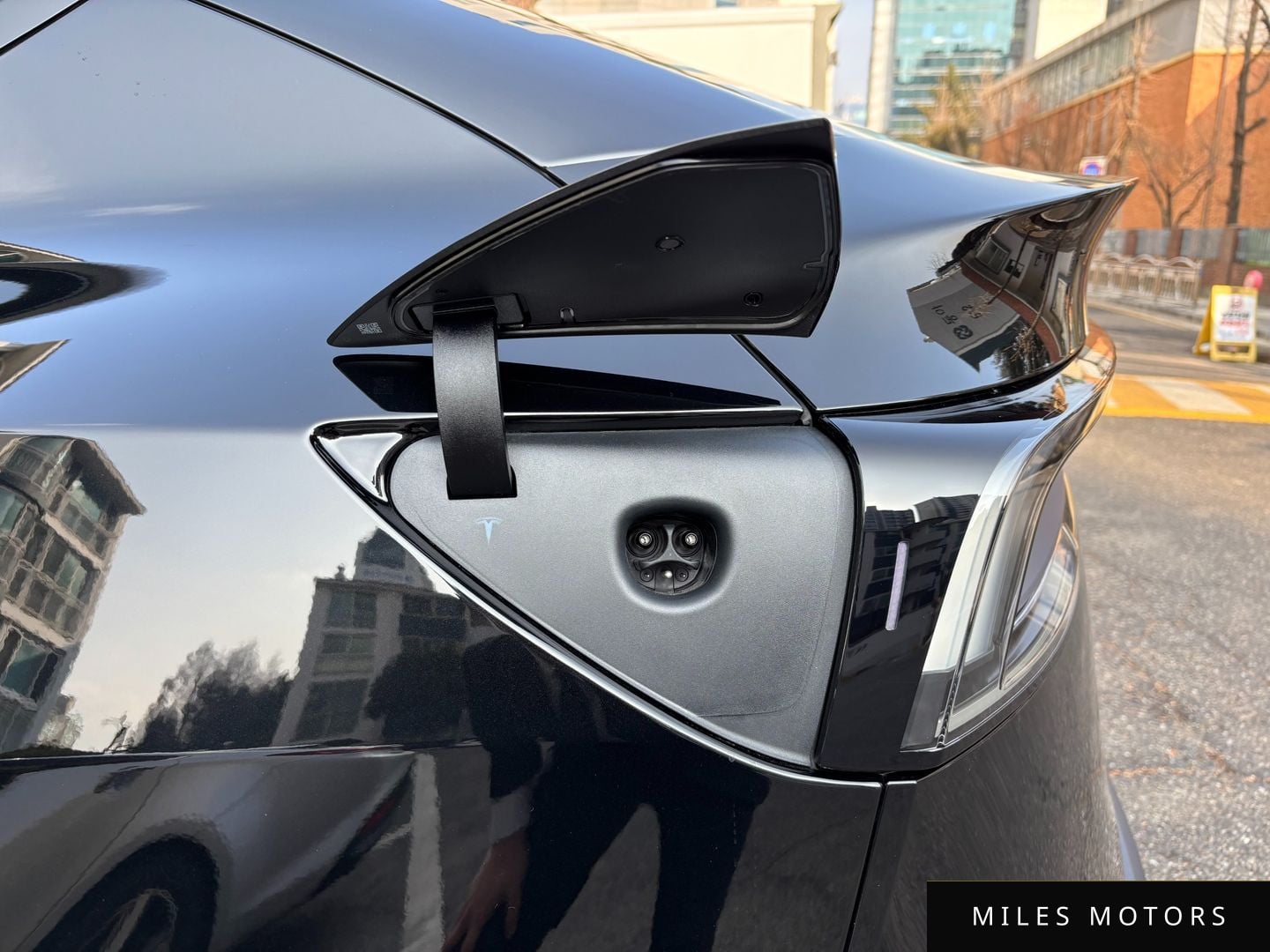 Tesla Model Y 2026 — миниатюра 18