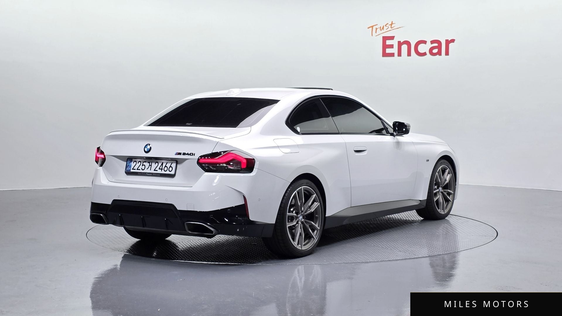 BMW 2 Series (G42) 2024 — миниатюра 2