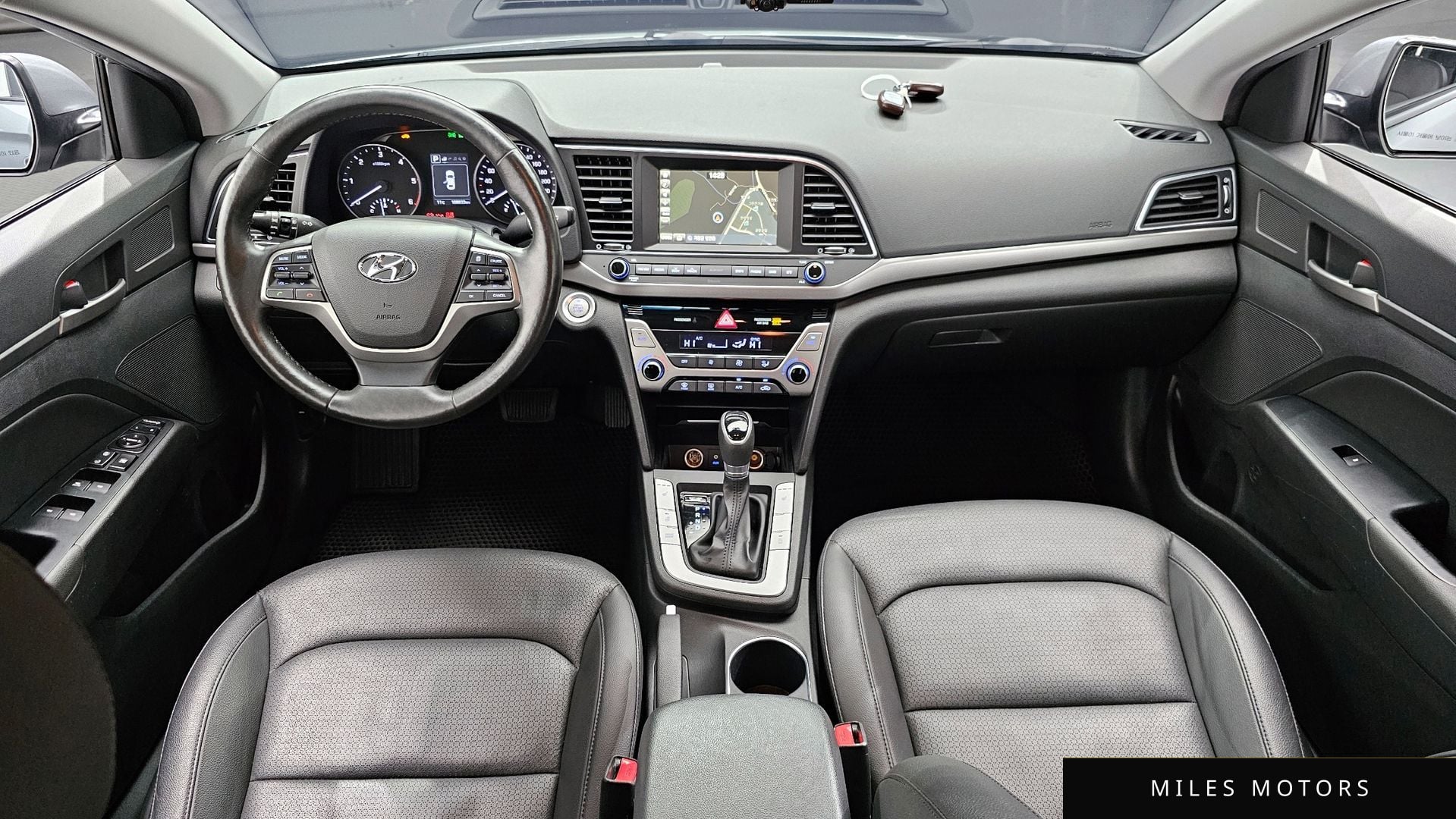 Hyundai AVANTE 2016 — миниатюра 7