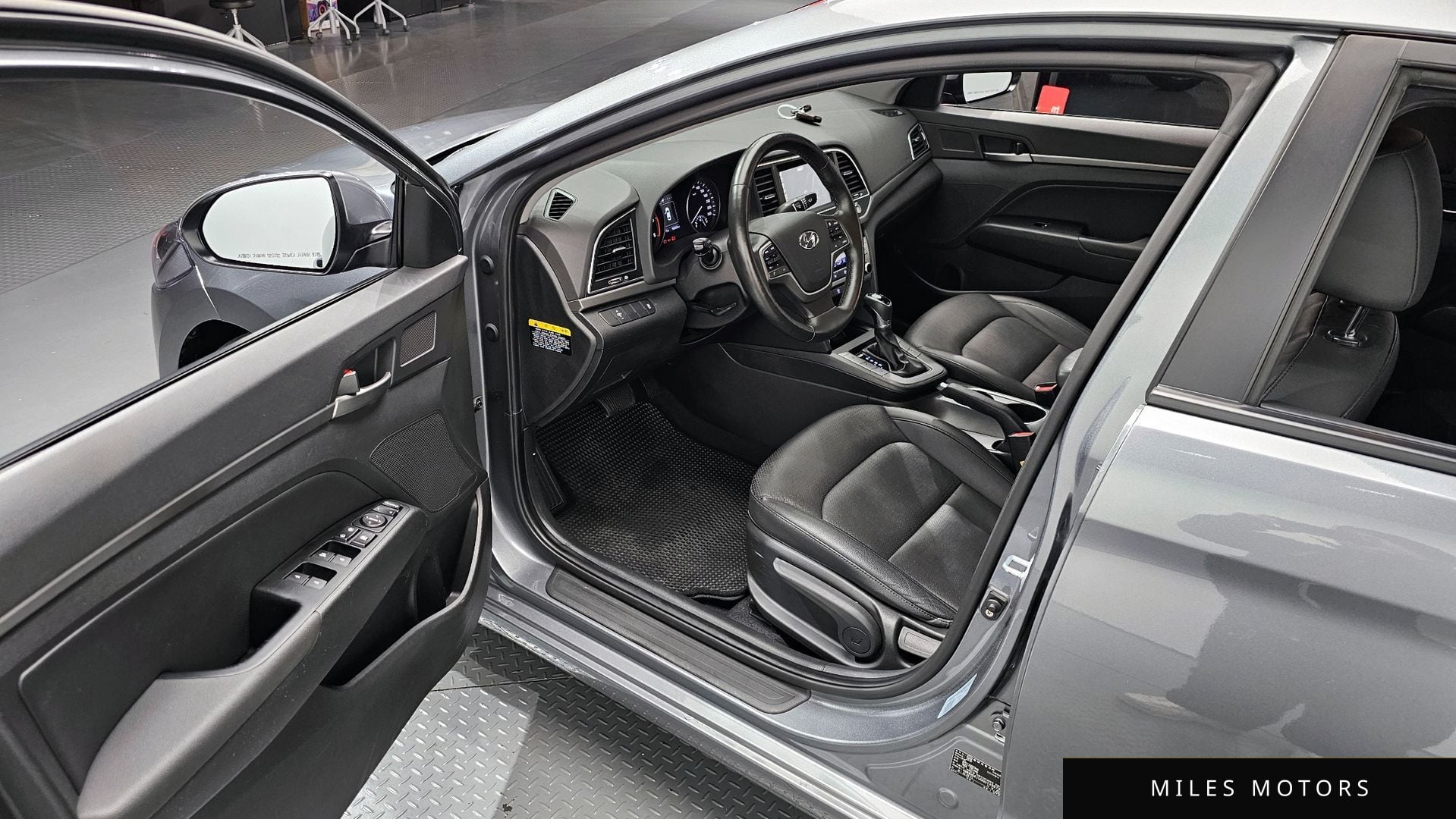 Hyundai AVANTE 2016 — миниатюра 11