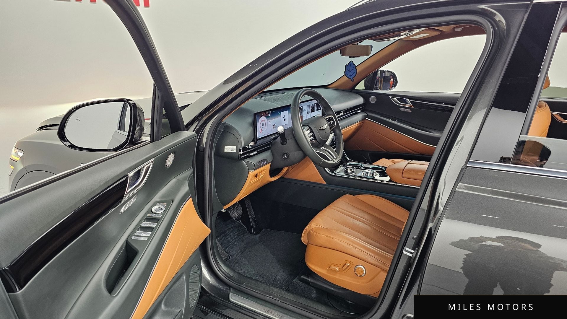Genesis GV80 2025 — миниатюра 11