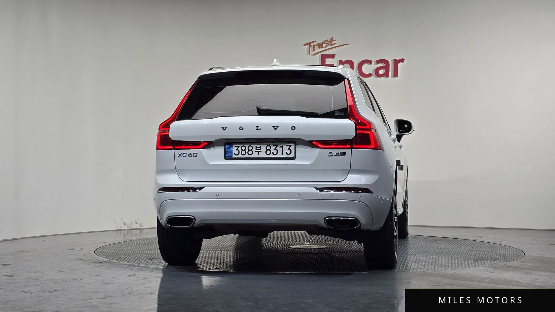 Volvo XC60 2018 — миниатюра 4