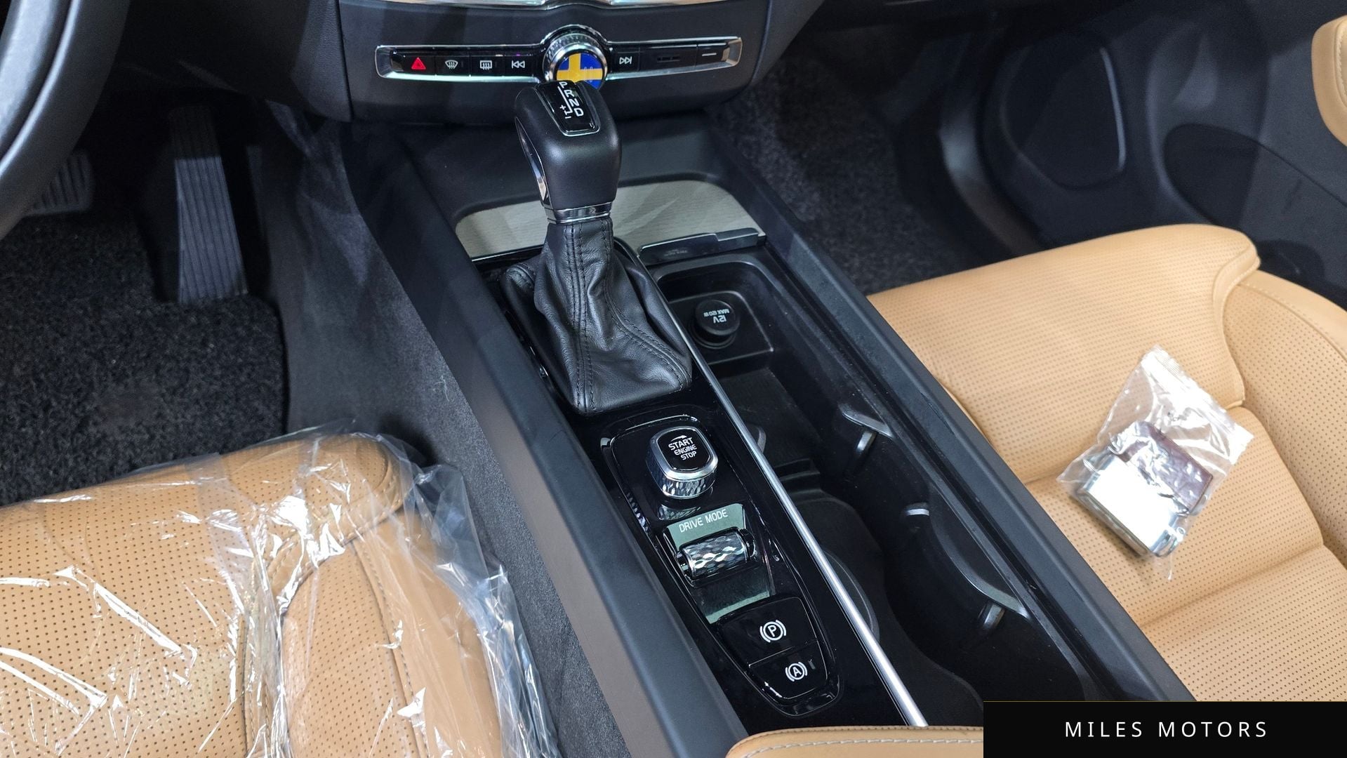 Volvo XC60 2018 — миниатюра 9