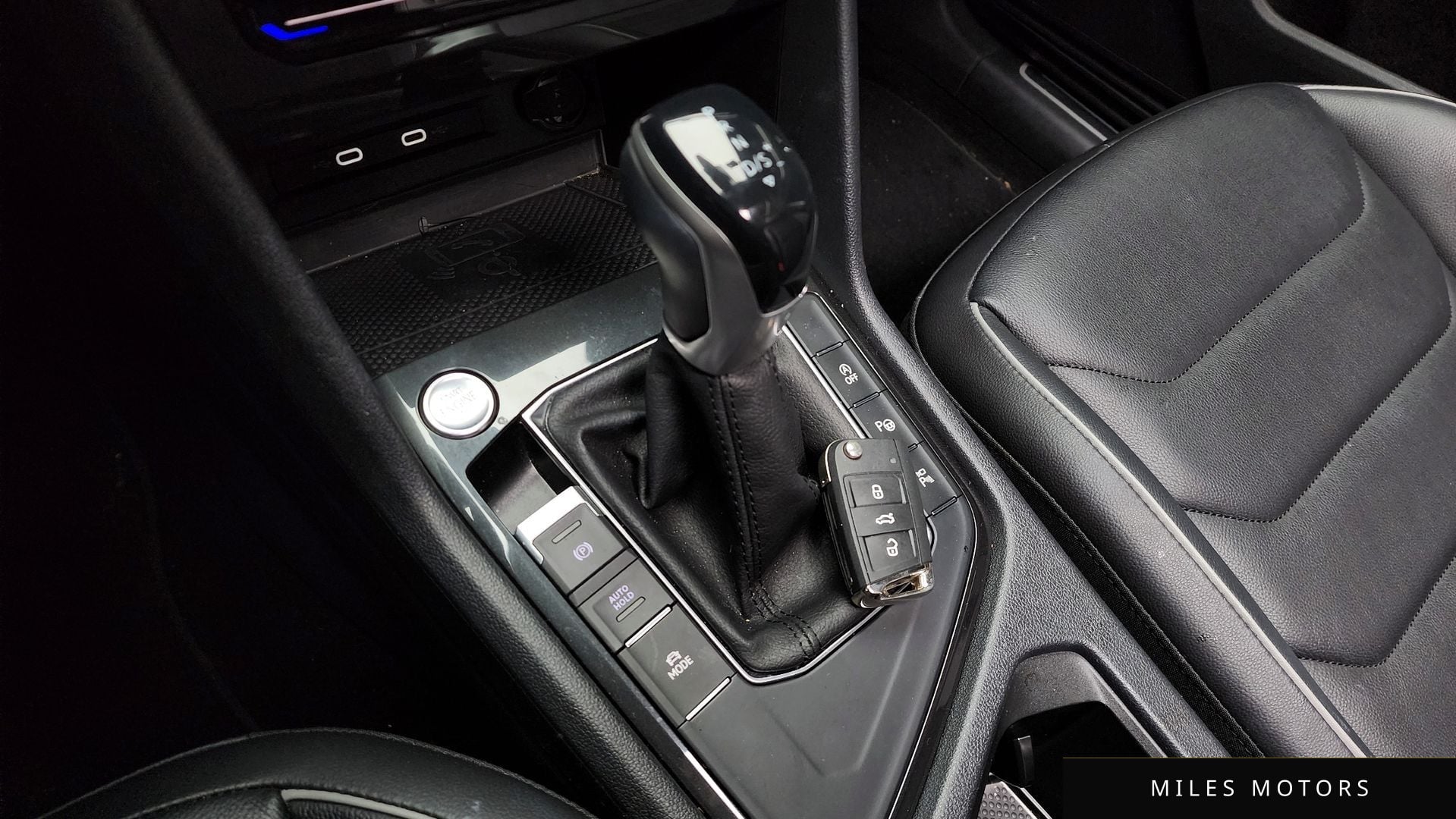 Volkswagen Tiguan 2023 — миниатюра 9