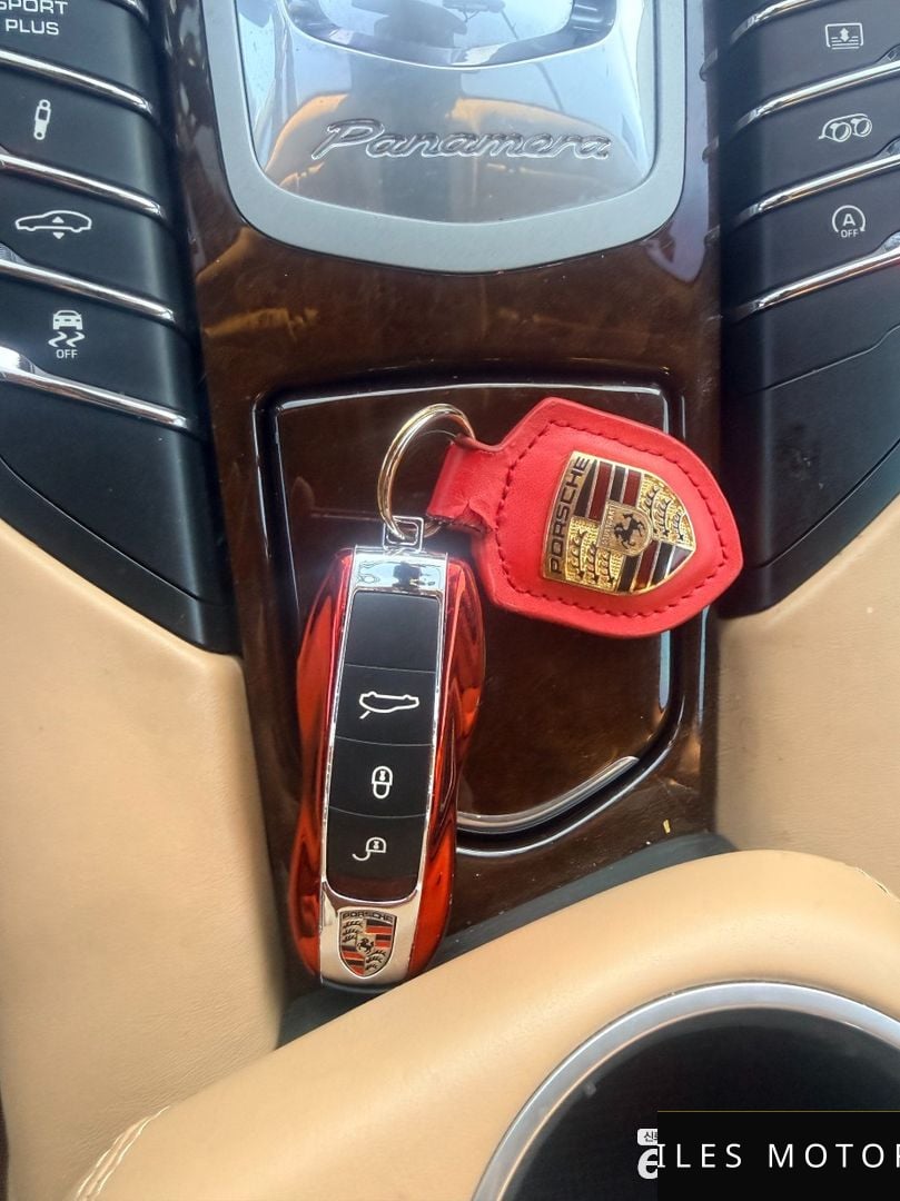 Porsche Panamera 2010 — миниатюра 5