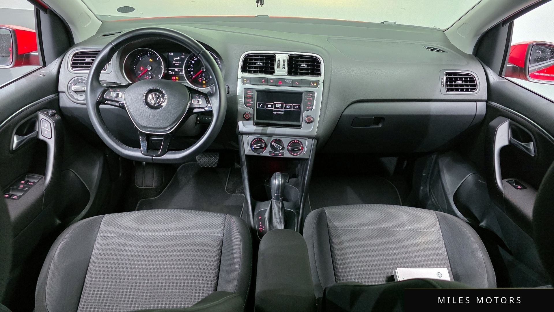 Volkswagen Polo 2016 — миниатюра 7