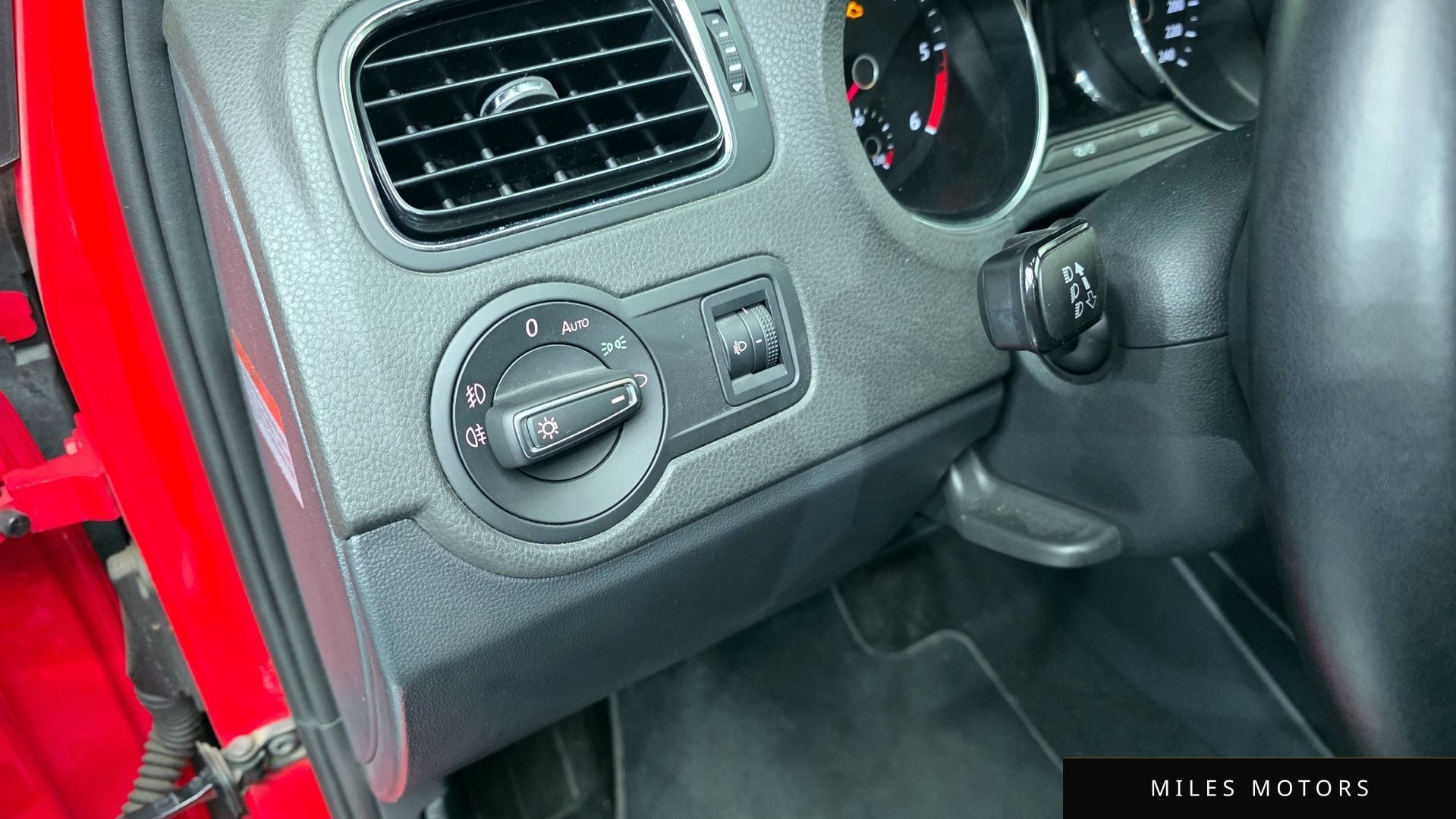Volkswagen Polo 2016 — миниатюра 16