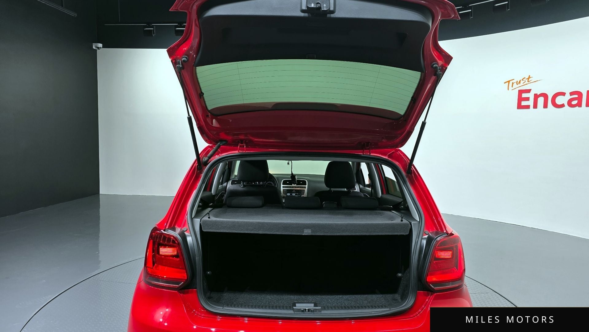Volkswagen Polo 2016 — миниатюра 20