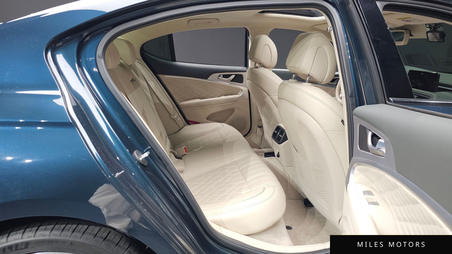 Genesis G70 2022 — миниатюра 12