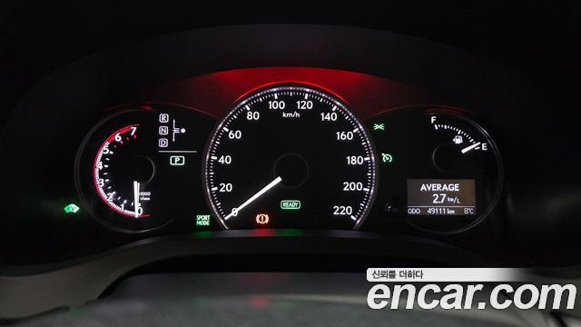 Лексус CT200h 2018 — миниатюра 8