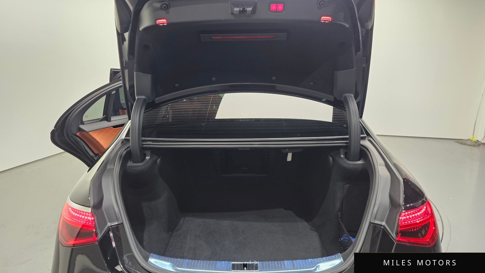 Mercedes-Benz S-클래스 W223 2022 — миниатюра 20