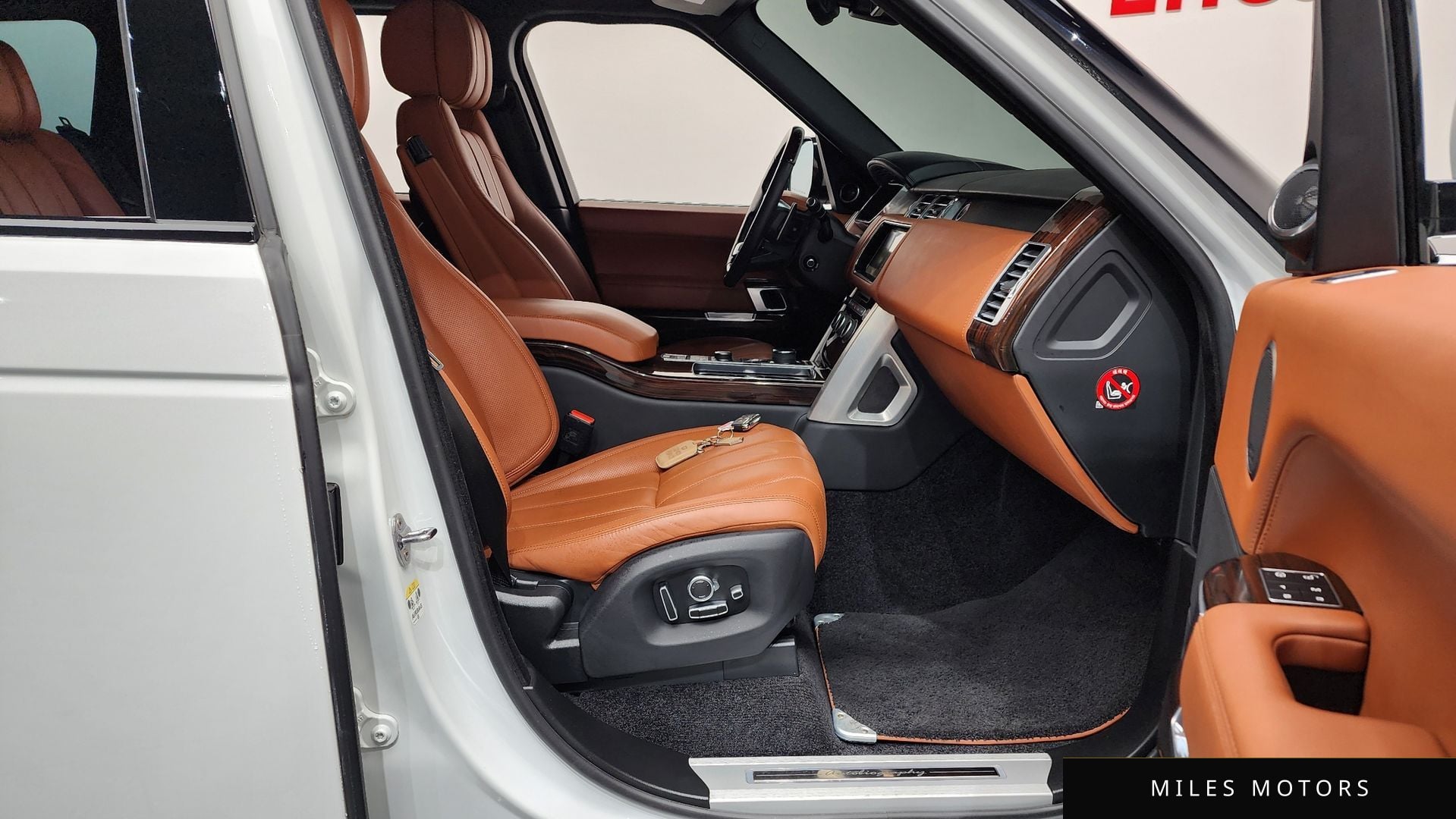 Land Rover Range Rover 2017 — миниатюра 11
