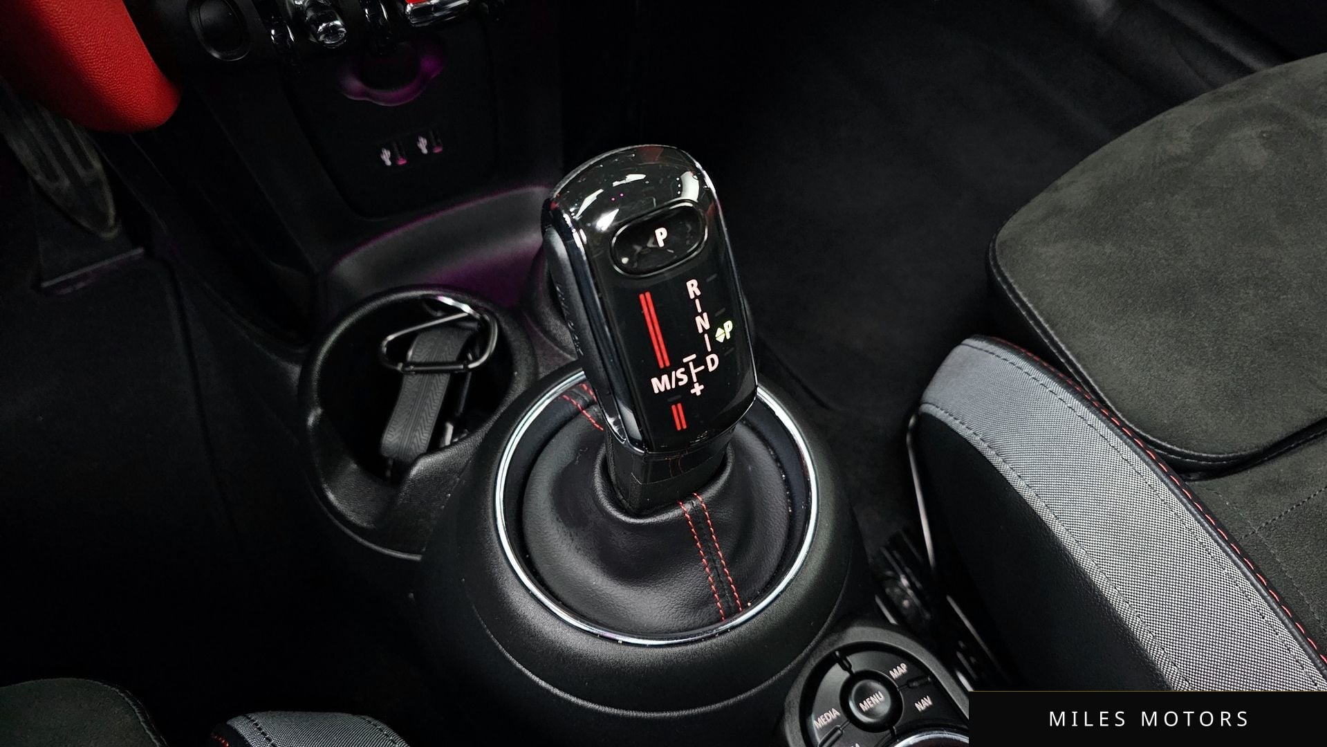 MINI Cooper S 2020 — миниатюра 9