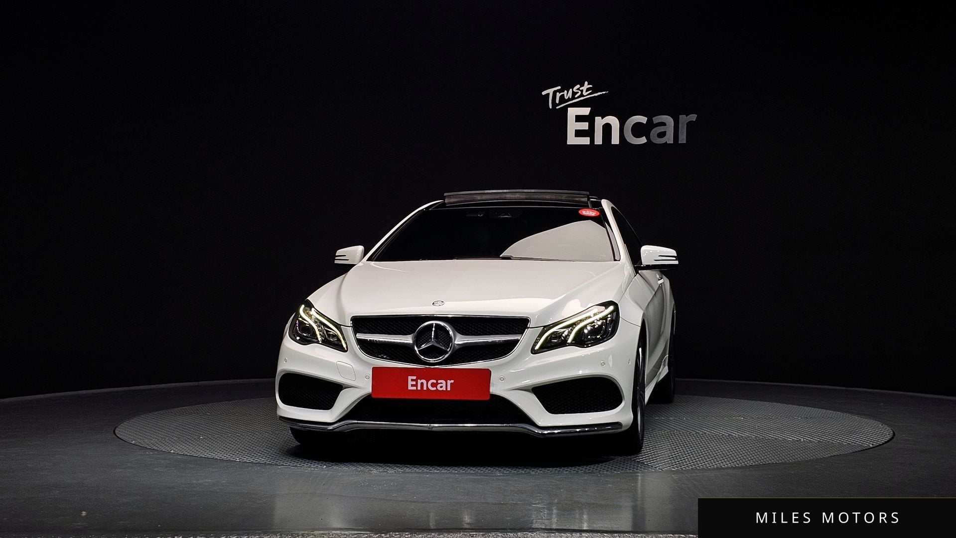 Mercedes-Benz E-Class W212 2017 — миниатюра 3