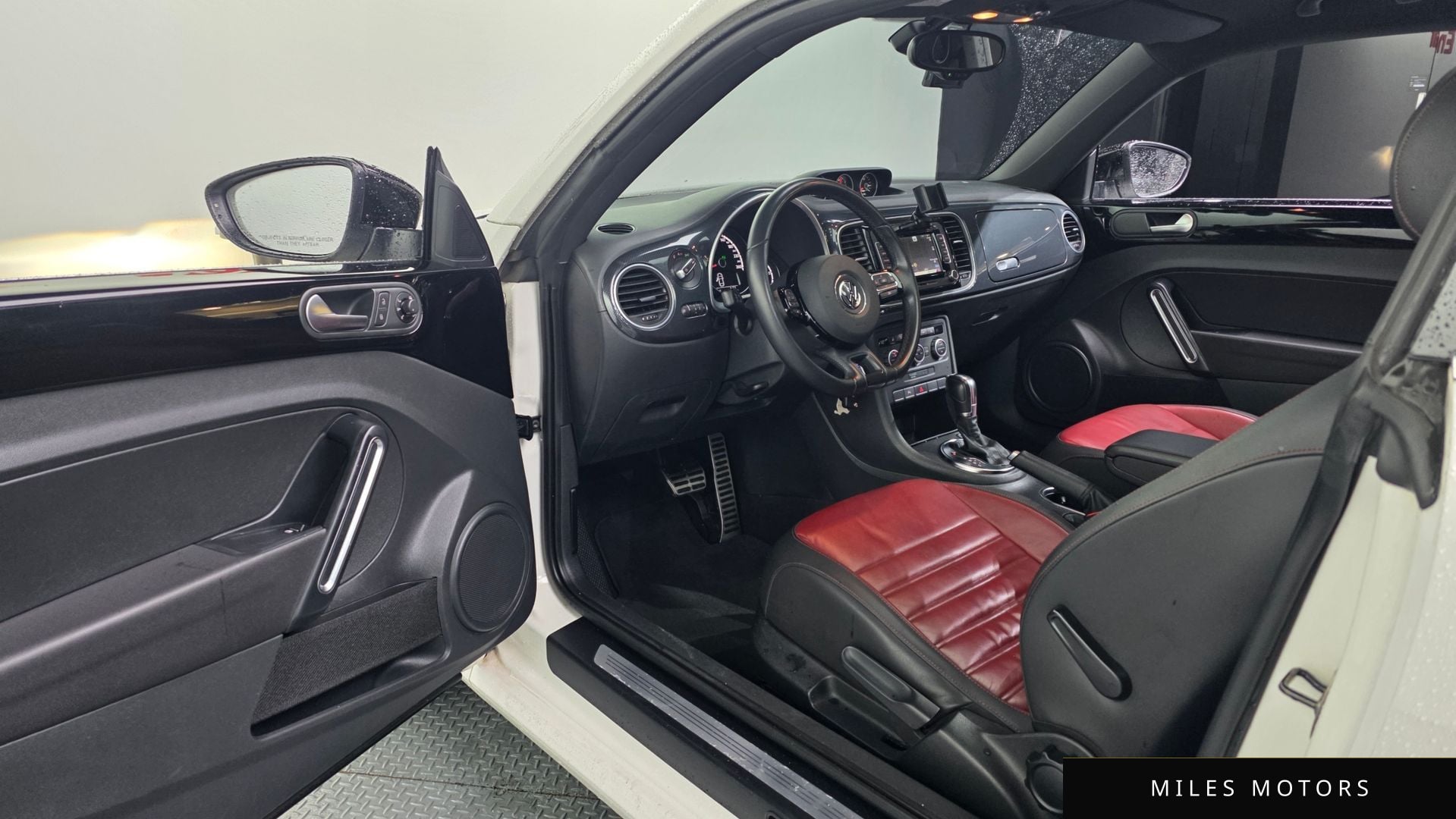 Volkswagen Beetle 2014 — миниатюра 10