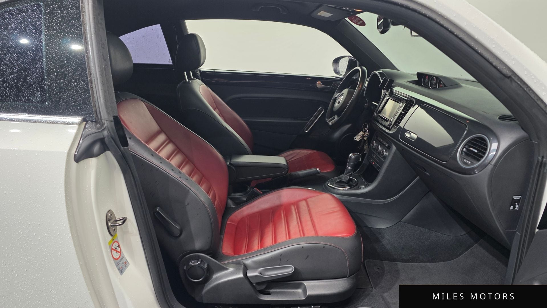 Volkswagen Beetle 2014 — миниатюра 11