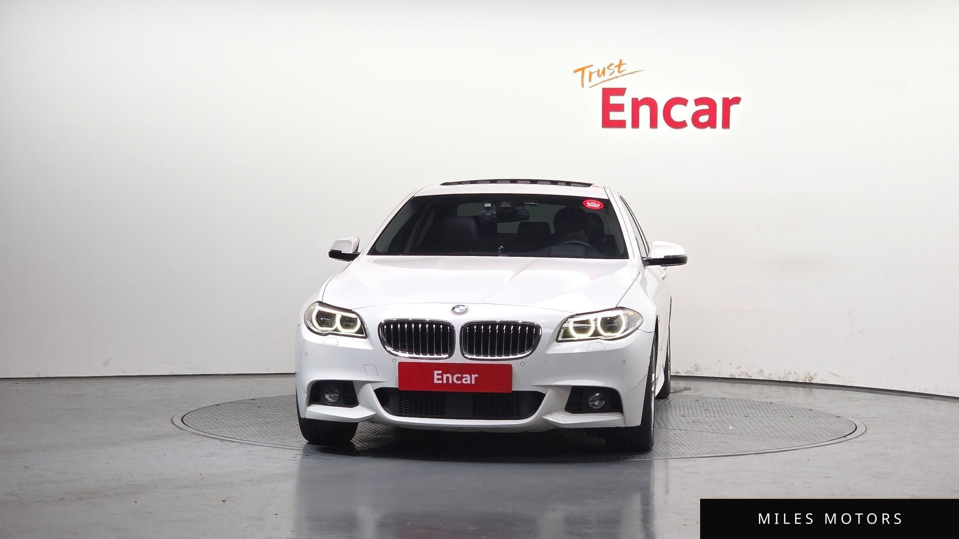 BMW 5 Series (F10) 2016 — миниатюра 3