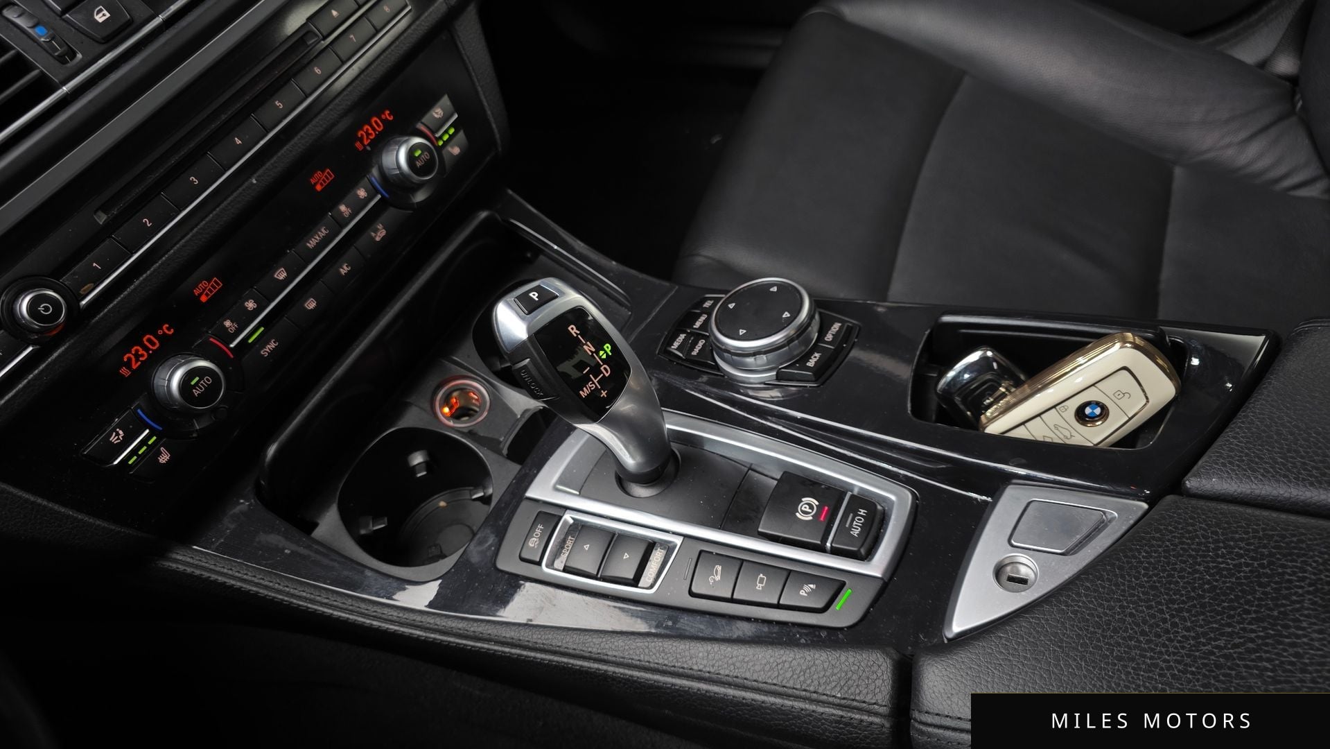 BMW 5 Series (F10) 2016 — миниатюра 9