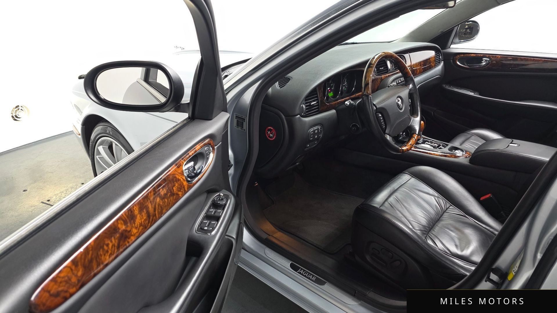 Jaguar New XJ 2007 — миниатюра 12