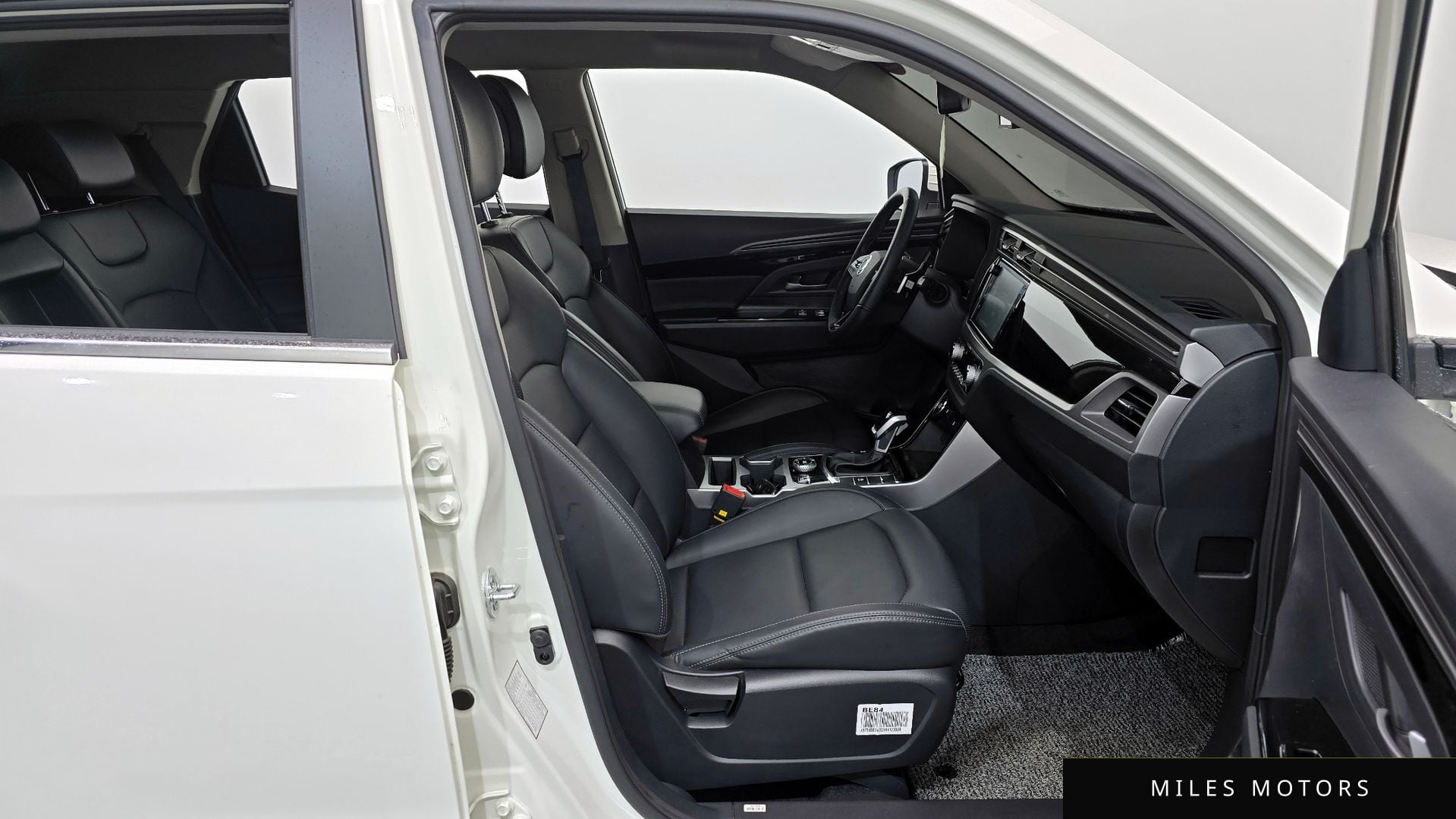 KG Mobility Beautiful Korando 2025 — миниатюра 11