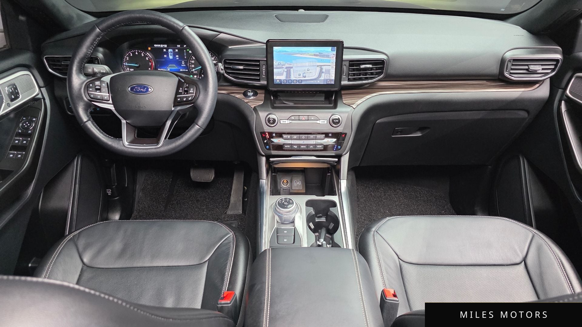 Ford Explorer 2020 — миниатюра 7