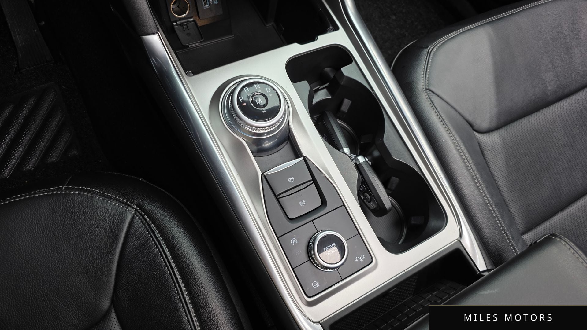 Ford Explorer 2020 — миниатюра 9