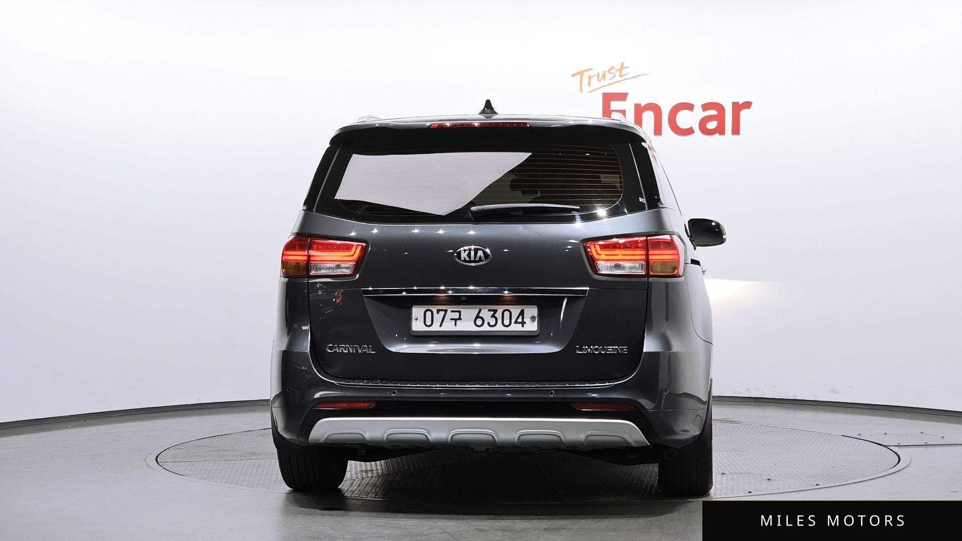 Kia Canival 2017 — миниатюра 4