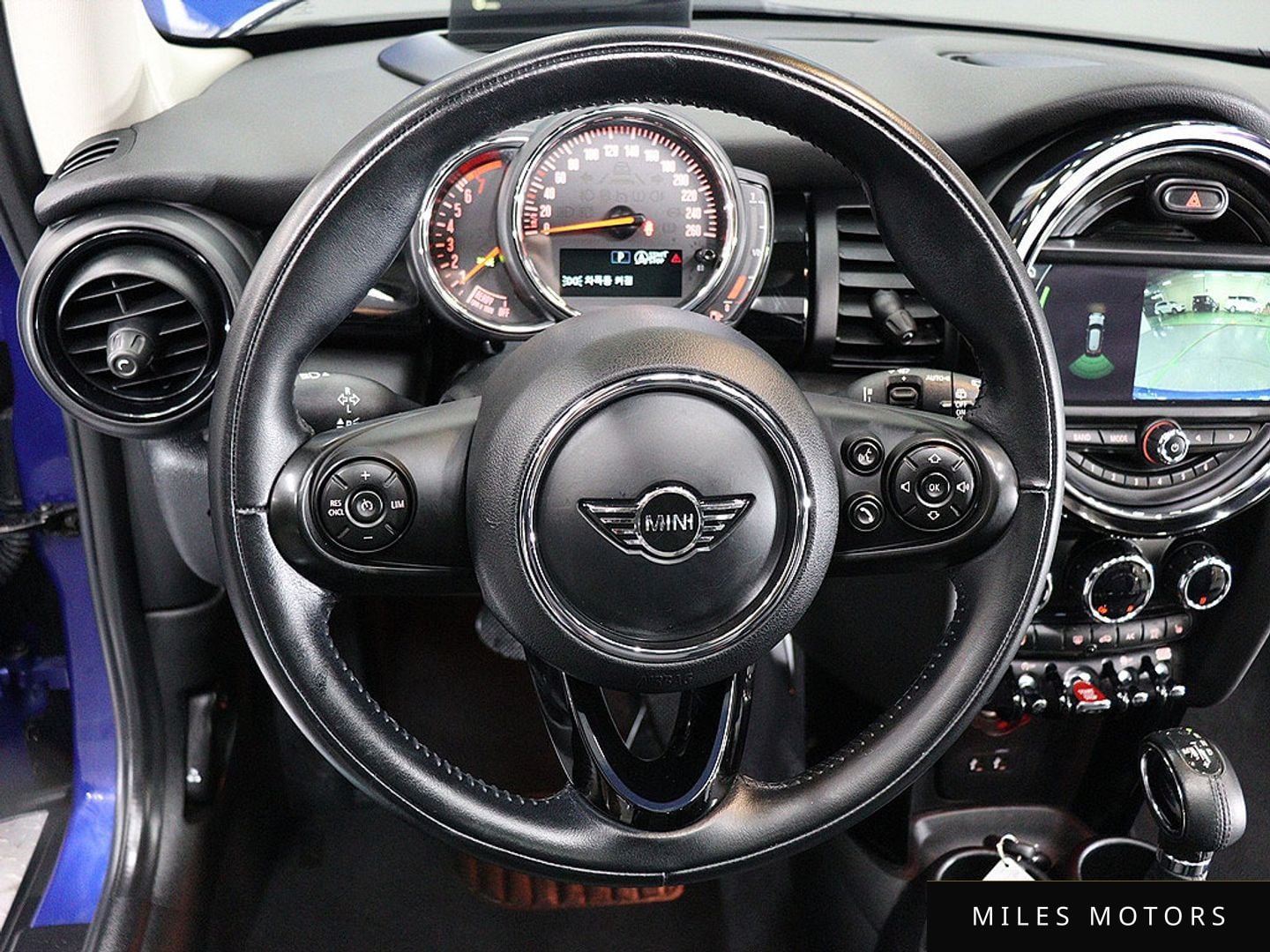 MINI Cooper 2019 — миниатюра 7