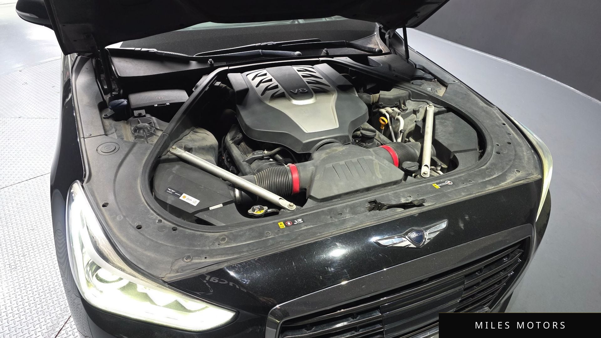 Genesis EQ900 2016 — миниатюра 5