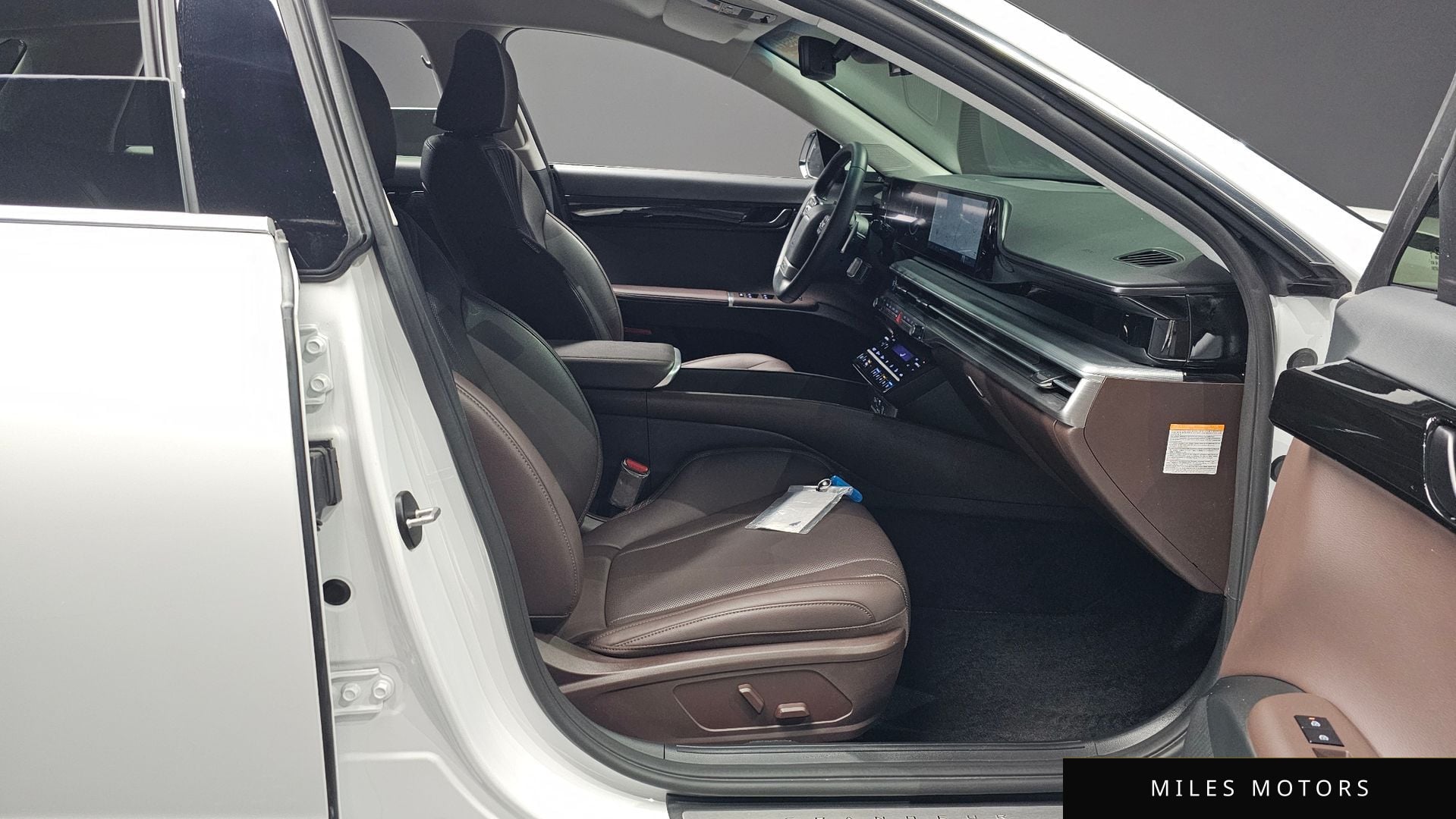 Hyundai 그랜저 하이브리드 (GN7) 2023 — миниатюра 11