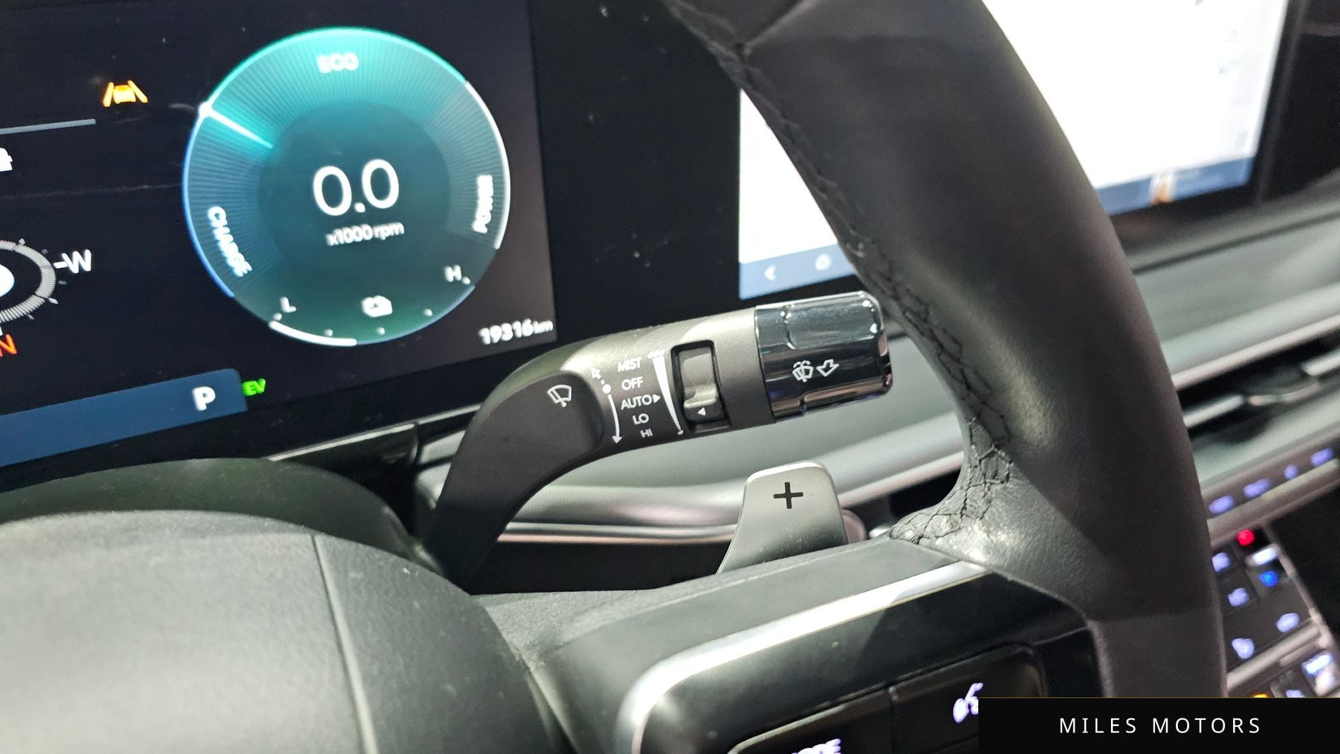 Hyundai 그랜저 하이브리드 (GN7) 2023 — миниатюра 17