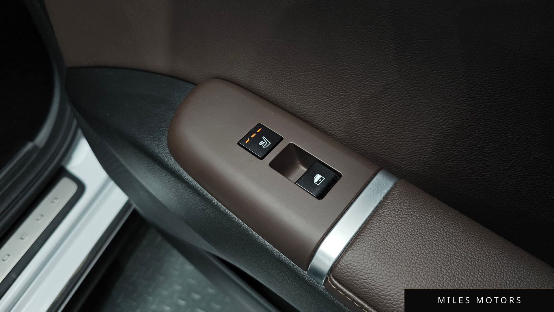 Hyundai 그랜저 하이브리드 (GN7) 2023 — миниатюра 19