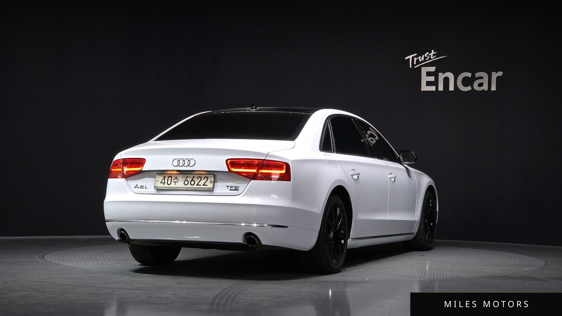 Audi A8 2013 — миниатюра 2
