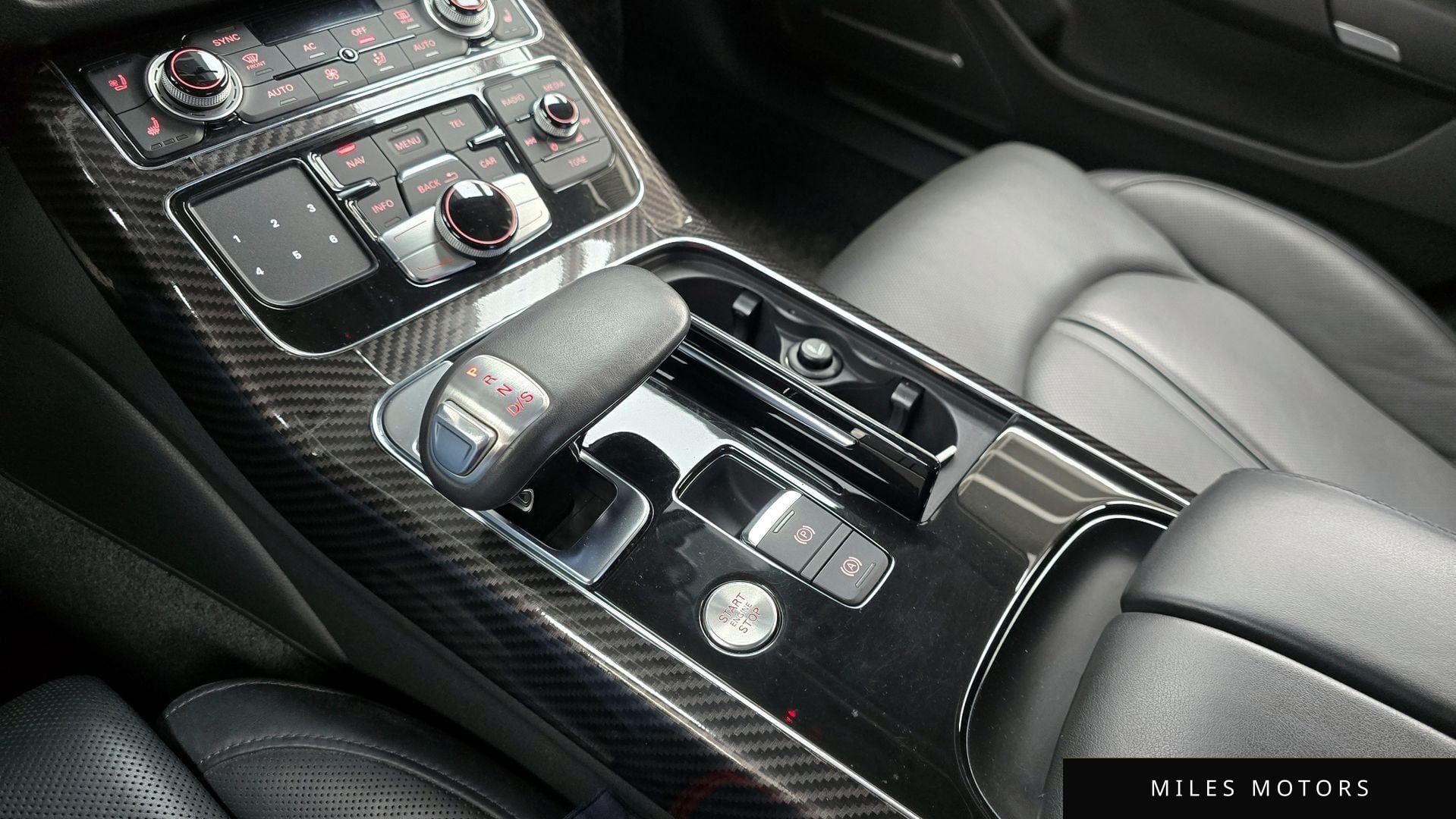 Audi A8 2013 — миниатюра 9