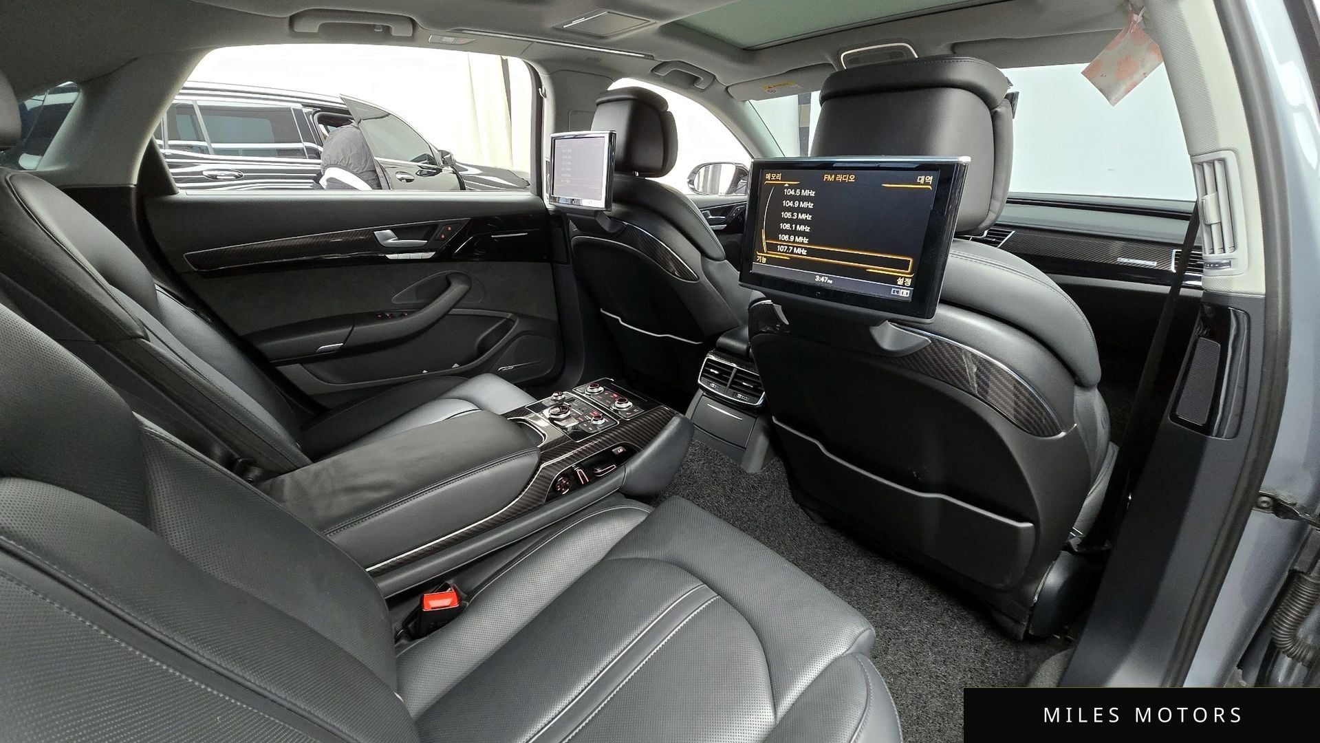 Audi A8 2013 — миниатюра 12