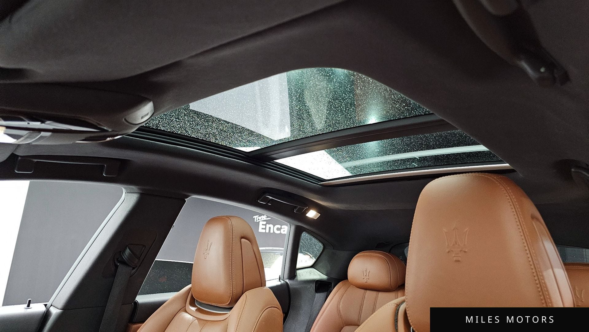 Maserati 르반떼 2019 — миниатюра 18