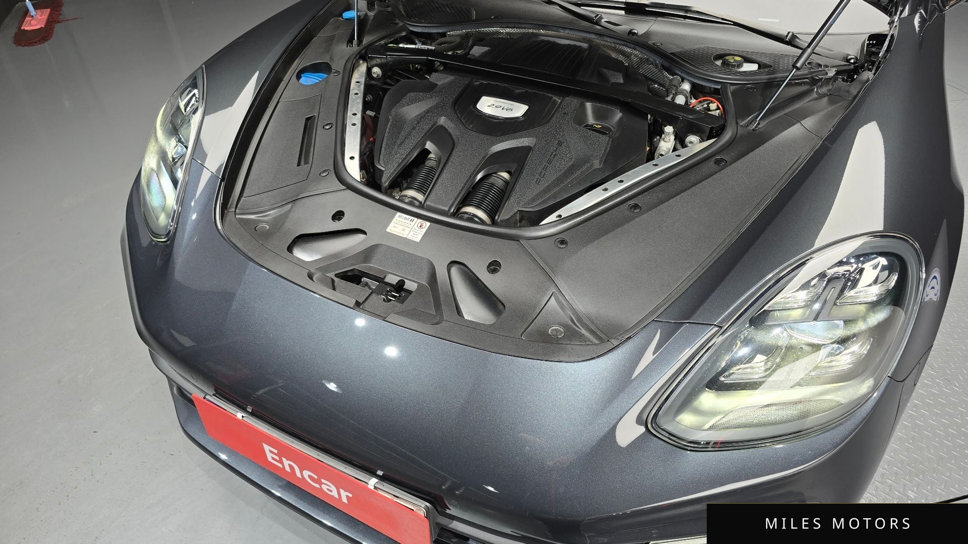 Porsche Panamera 2021 — миниатюра 6