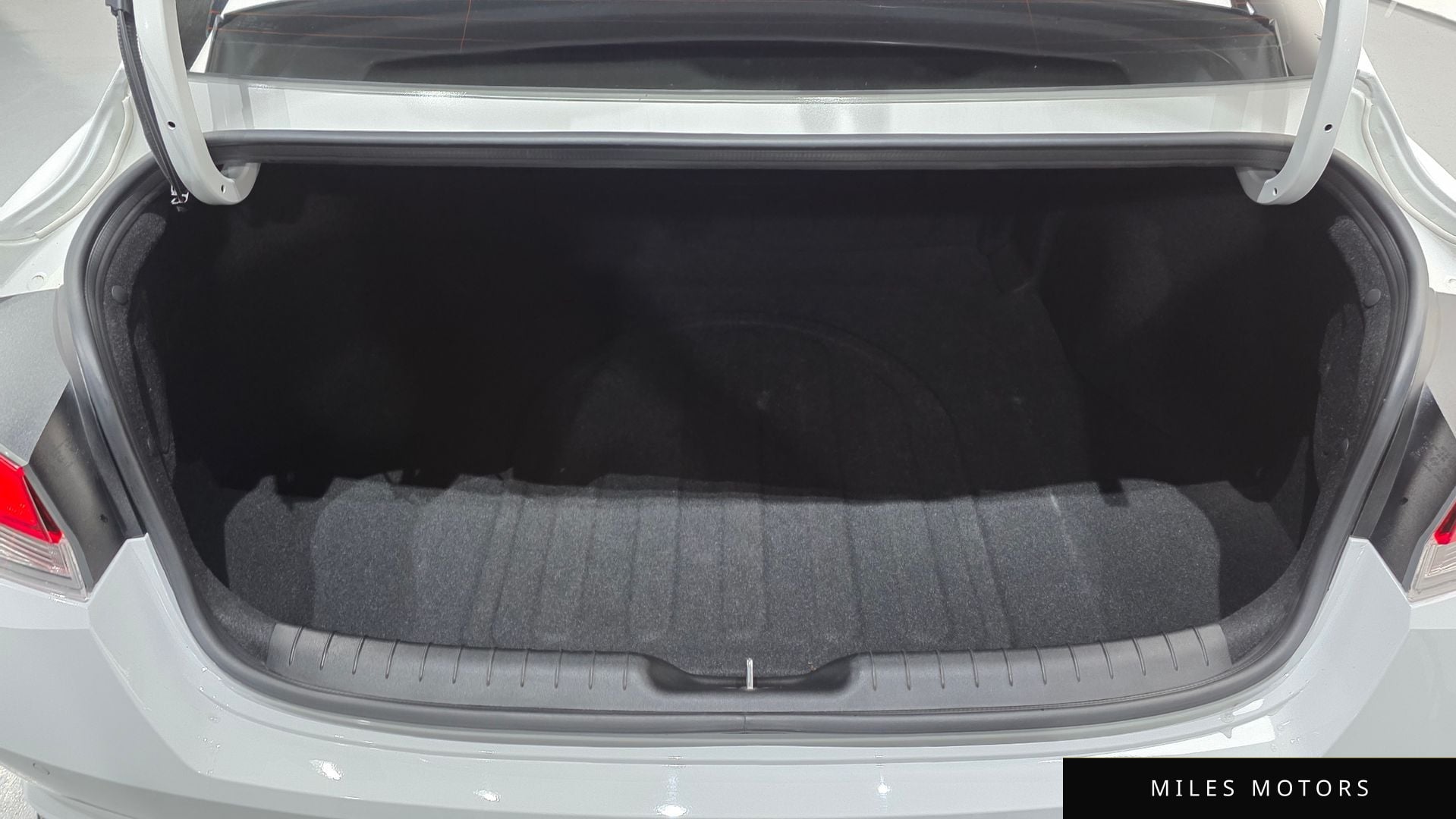 Hyundai 아반떼 하이브리드 (CN7) 2023 — миниатюра 20