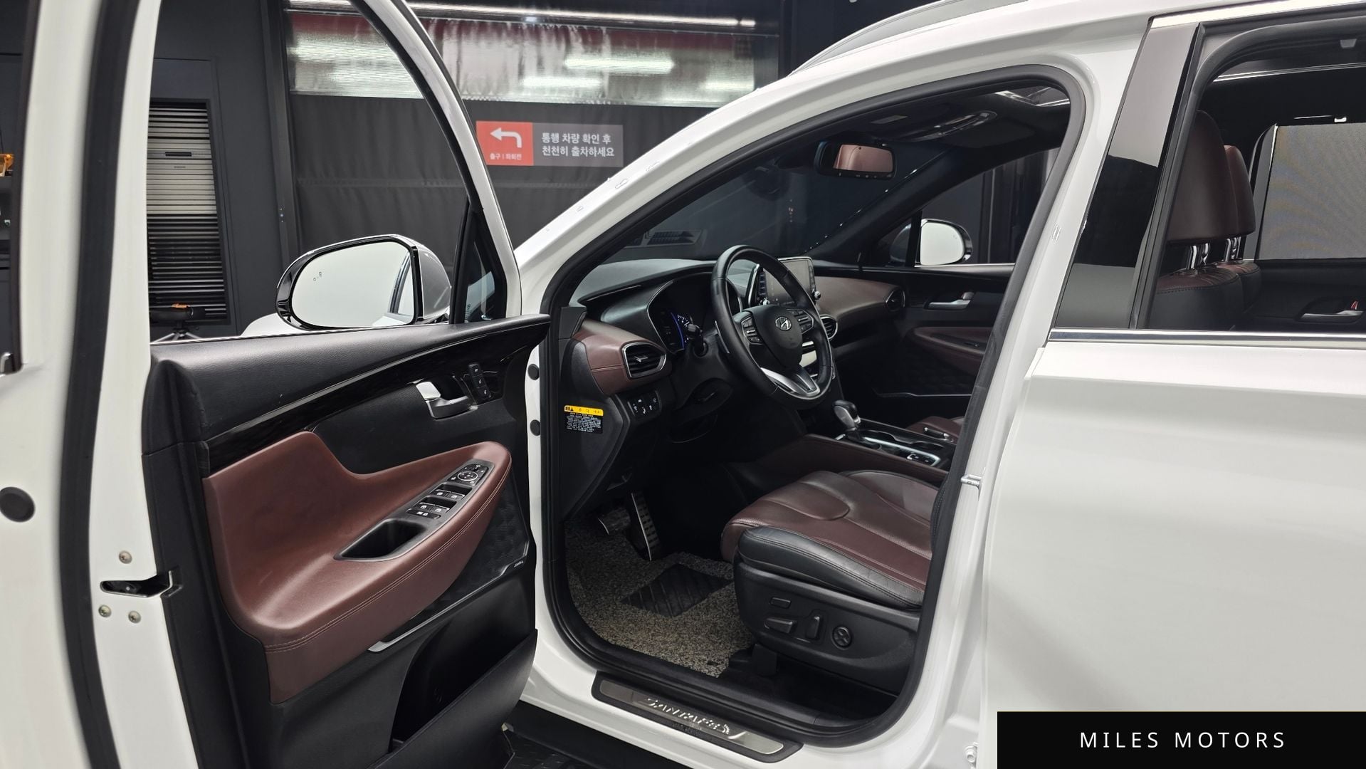 Hyundai Santafe 2019 — миниатюра 11