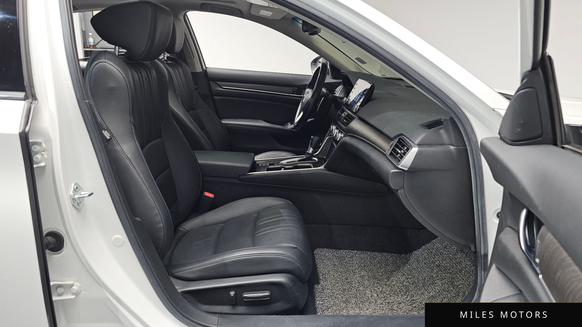 Honda Accord 2021 — миниатюра 11