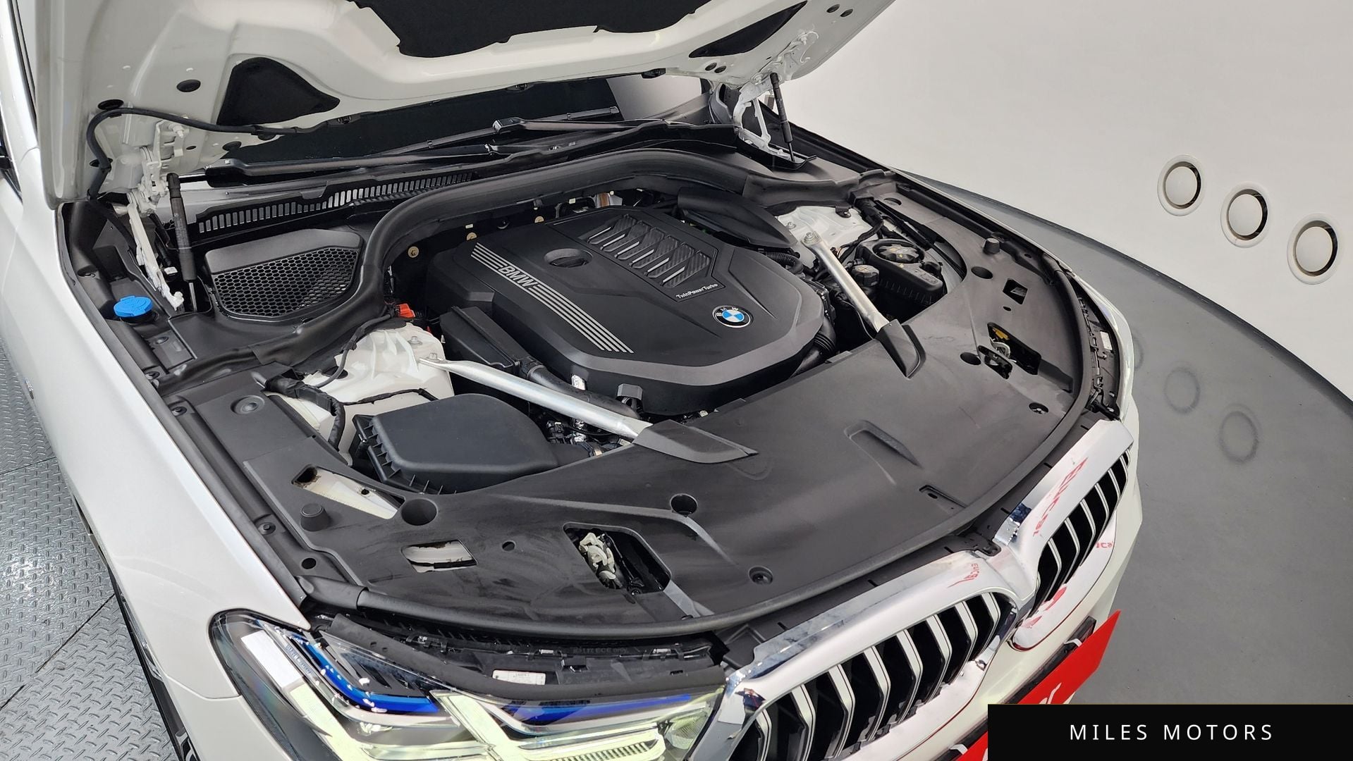 BMW 6시리즈 GT (G32) 2024 — миниатюра 6