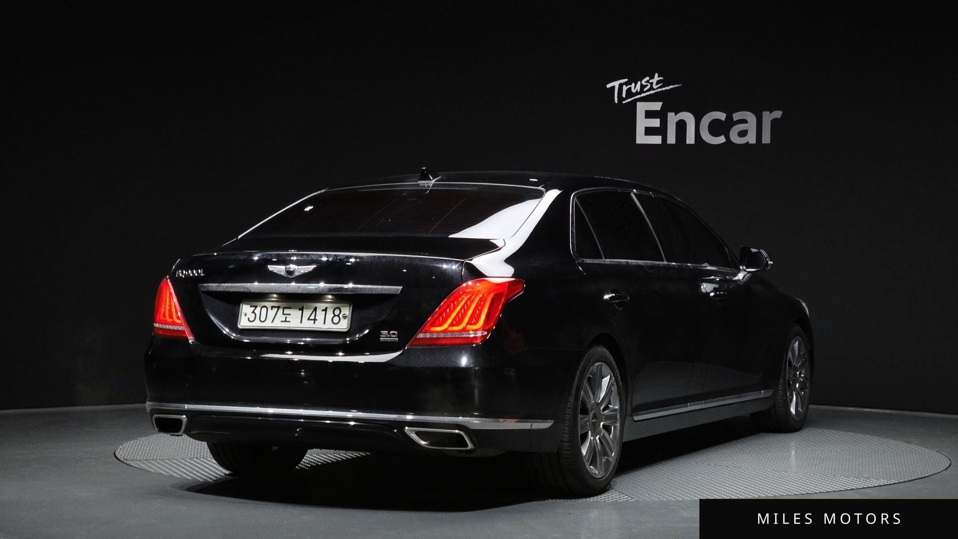 Genesis EQ900 2016 — миниатюра 2