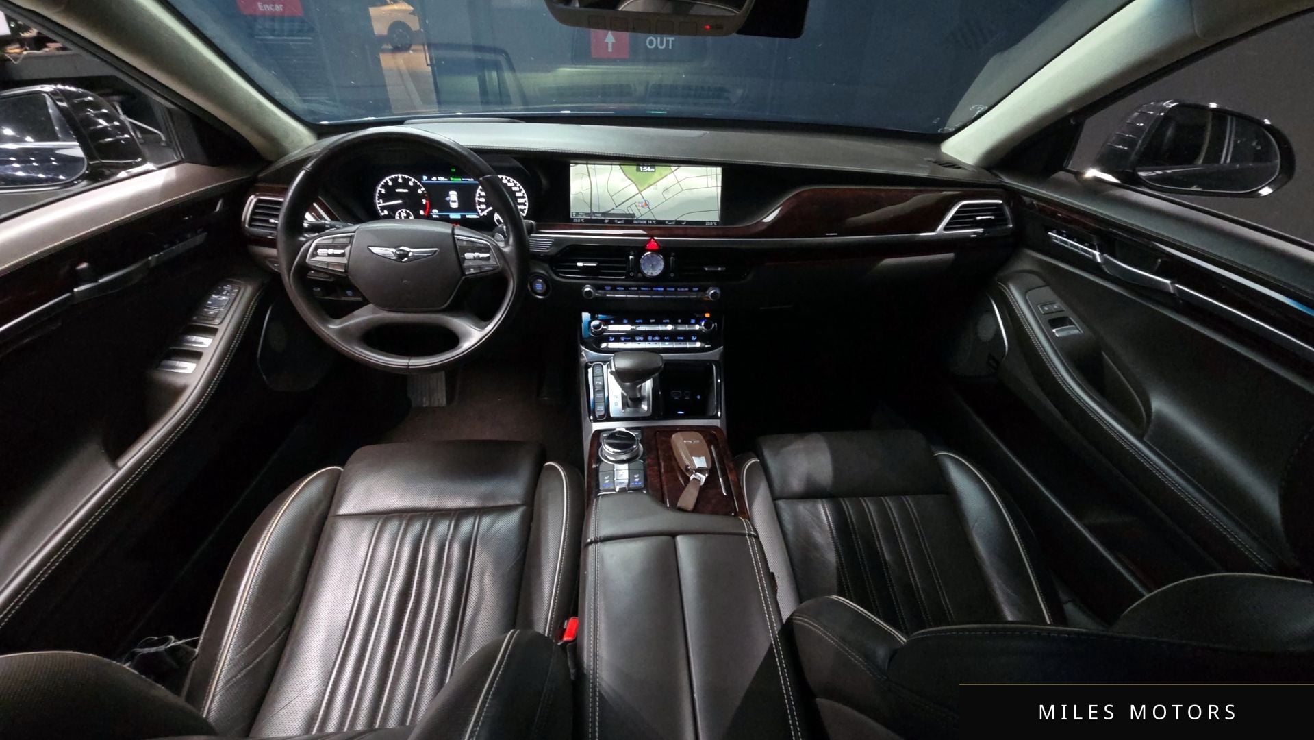 Genesis EQ900 2016 — миниатюра 7